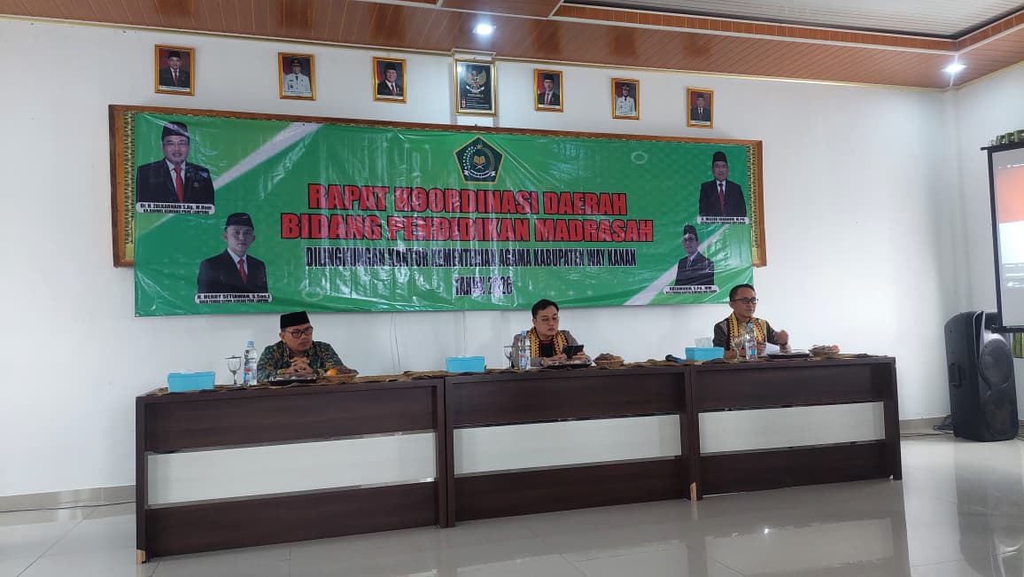 Kepala MTsN 1 Way Kanan Hadiri Rakoor Pendidikan Madrasah di Kemenag Way Kanan